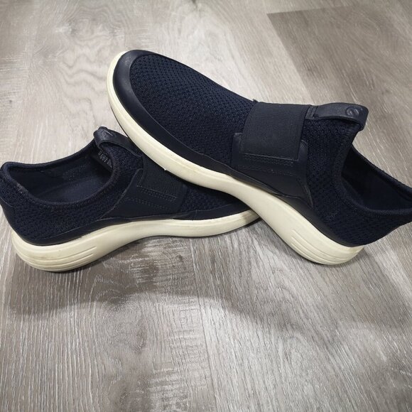 Ecco Ladies Size 6 Navy & White Slip On Sneakers - Picture 10 of 10